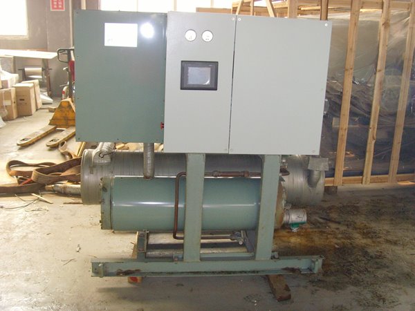 东区街道酒店中央空调不停机清洗方法介绍